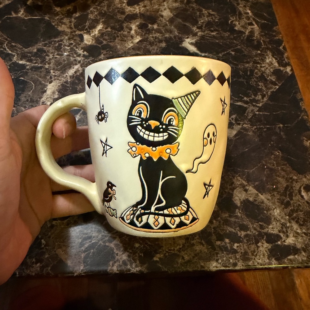 Halloween Cat Mug - Cream and Black